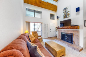 Emmons Escape & Cozy Slopeside Condo